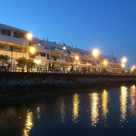 Gomeira Terrace דירה *